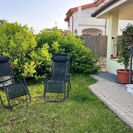 Vila Casa Grecale Girasole Exteriér fotografie