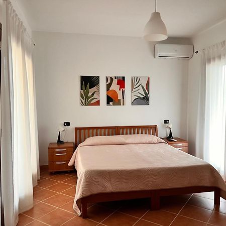 Vila Casa Grecale Girasole Exteriér fotografie